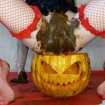 Happy Halloween with Anna Coprofield Scat Porn [FullHD]